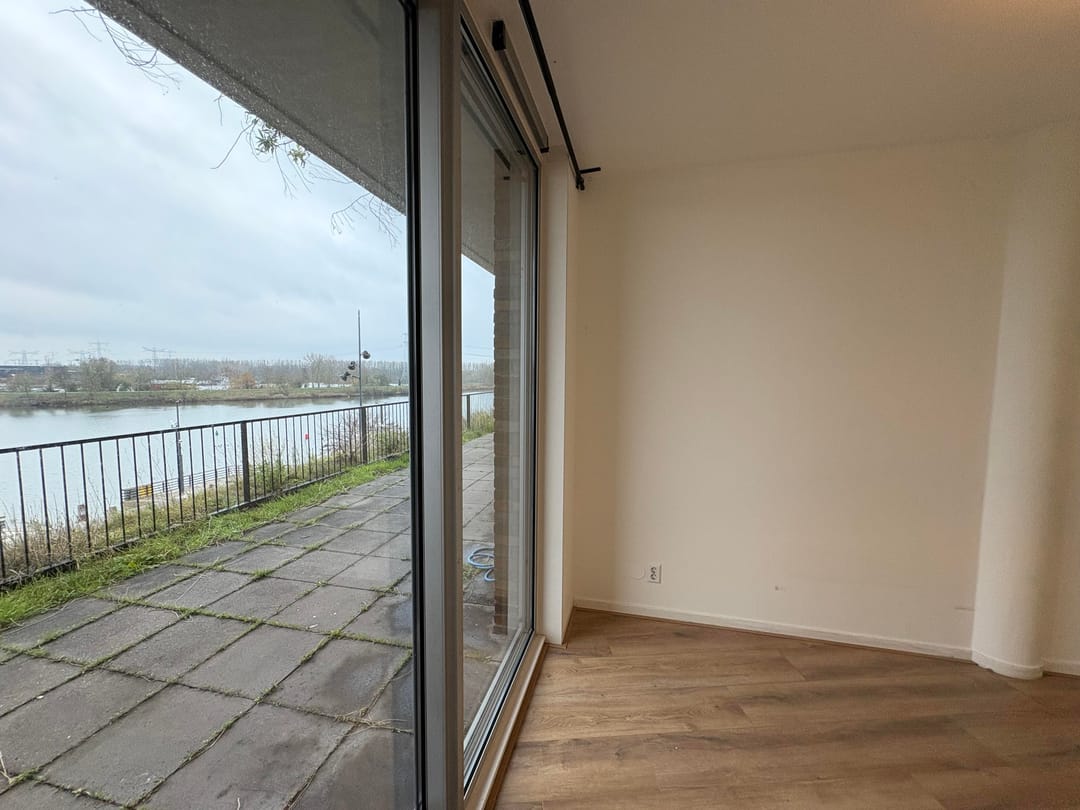 Photo 17 of Emmy Andriessestraat 540