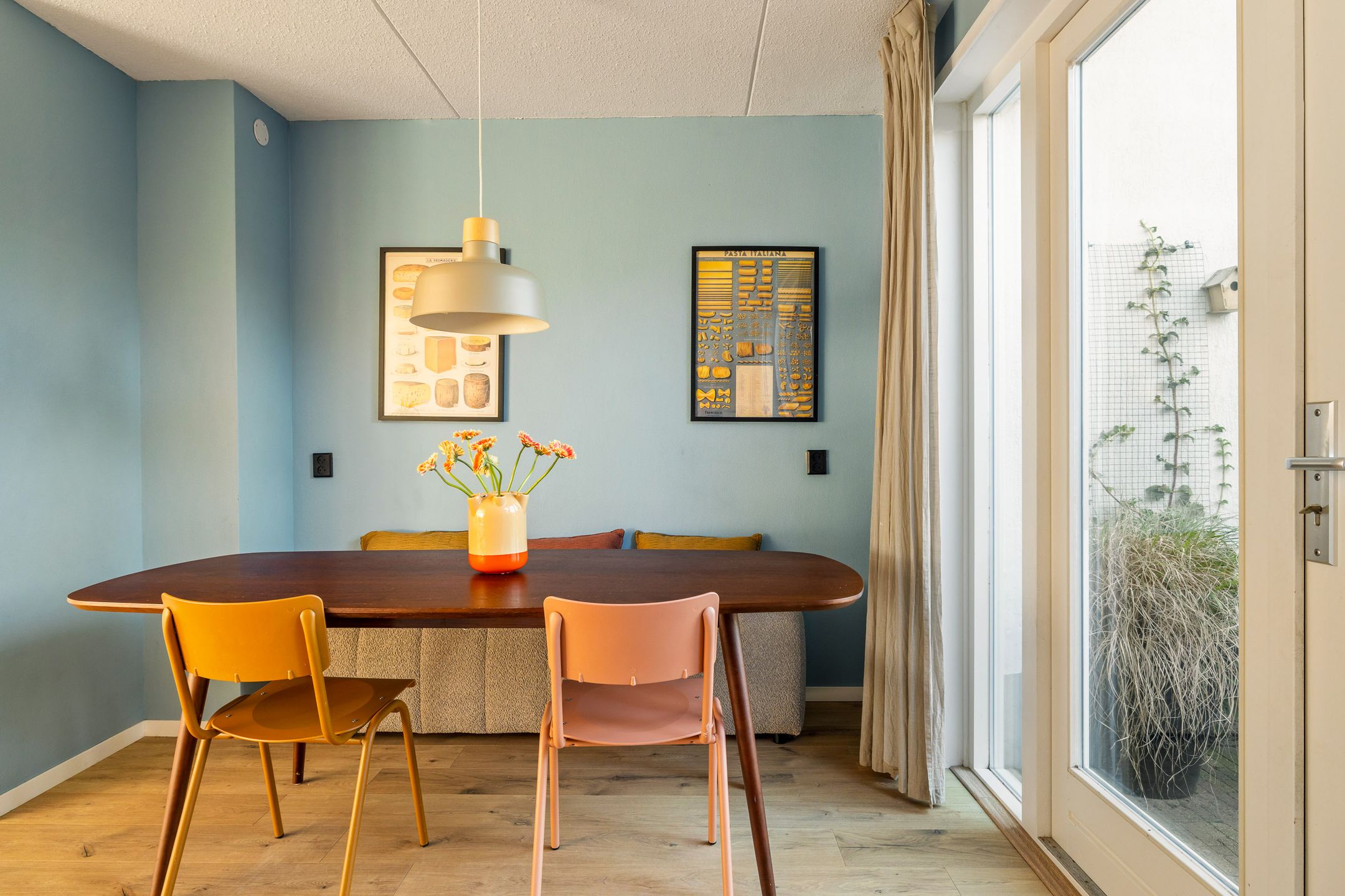 Photo 12 of Rixtwei 395