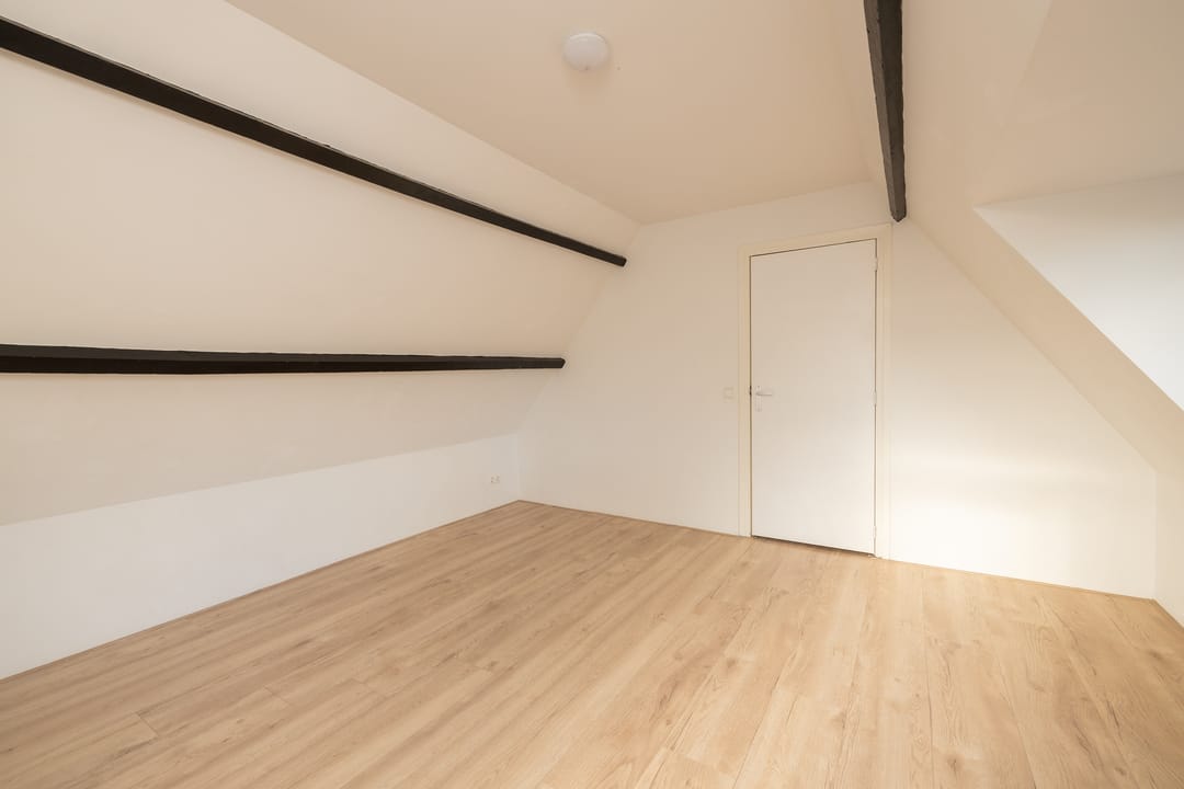 Foto 28 van Elandstraat 15-B