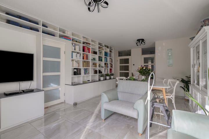 Photo 10 of Overleg 44