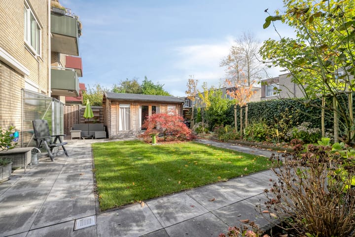 Photo 20 of Overleg 44