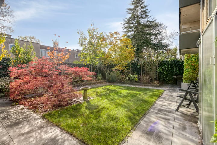 Photo 1 of Overleg 44