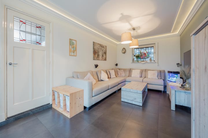 Photo 3 of Loevestraat 54