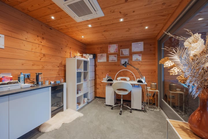 Photo 33 of Loevestraat 54