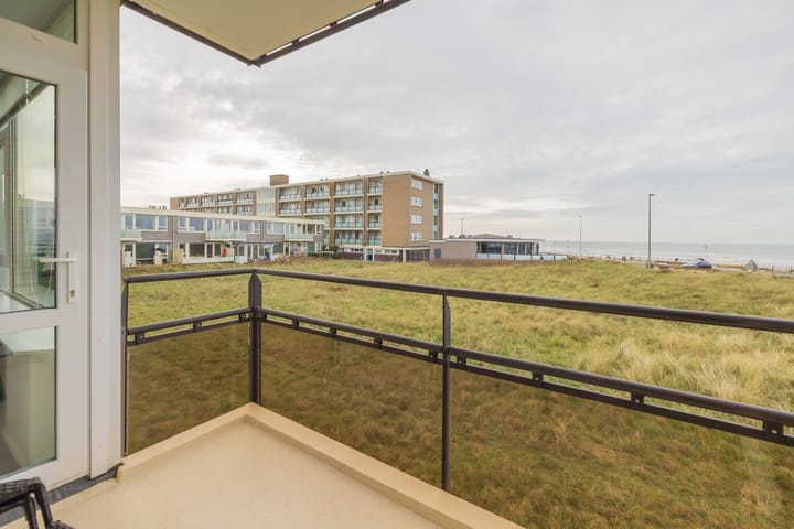 Foto 12 van de Ruyterstraat 4-F1