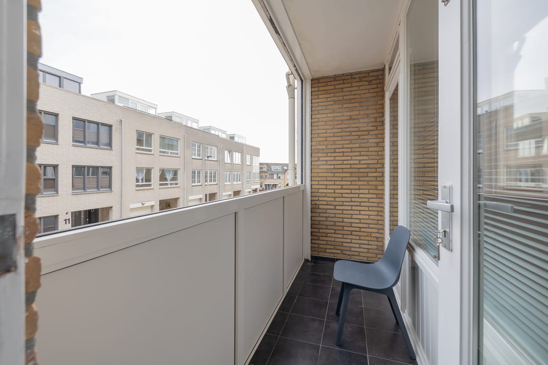 Foto 22 van de Ruyterstraat 4-F1