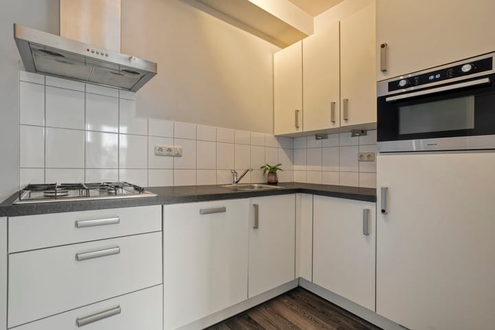 Foto 8 van Molenweg 38-B