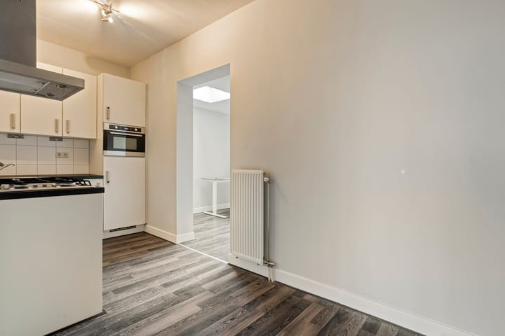 Foto 10 van Molenweg 38-B