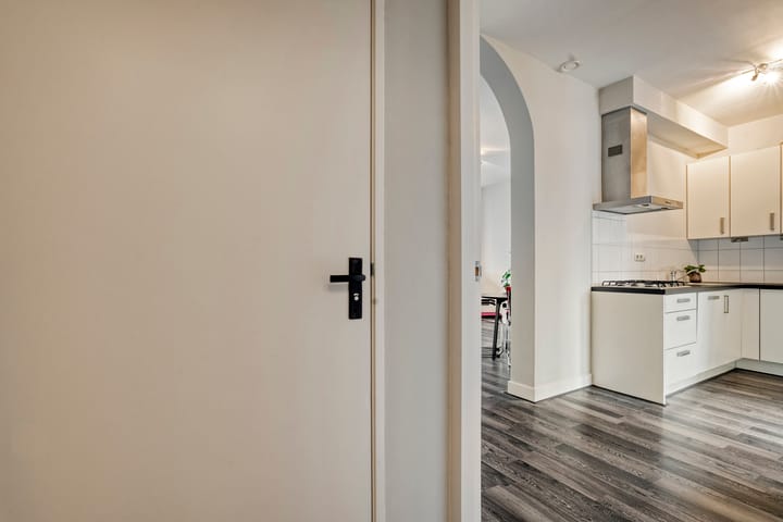 Foto 13 van Molenweg 38-B