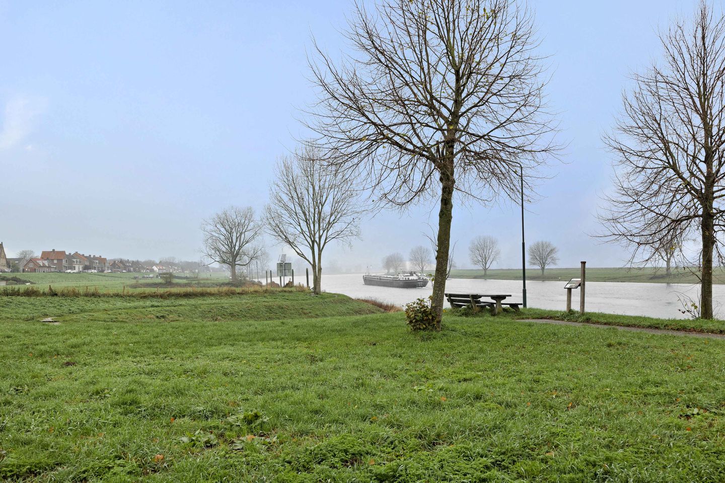 Photo 64 of Lithse Dijk 34