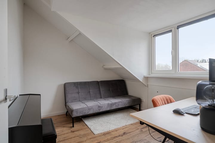 Foto 32 van Uranus 35