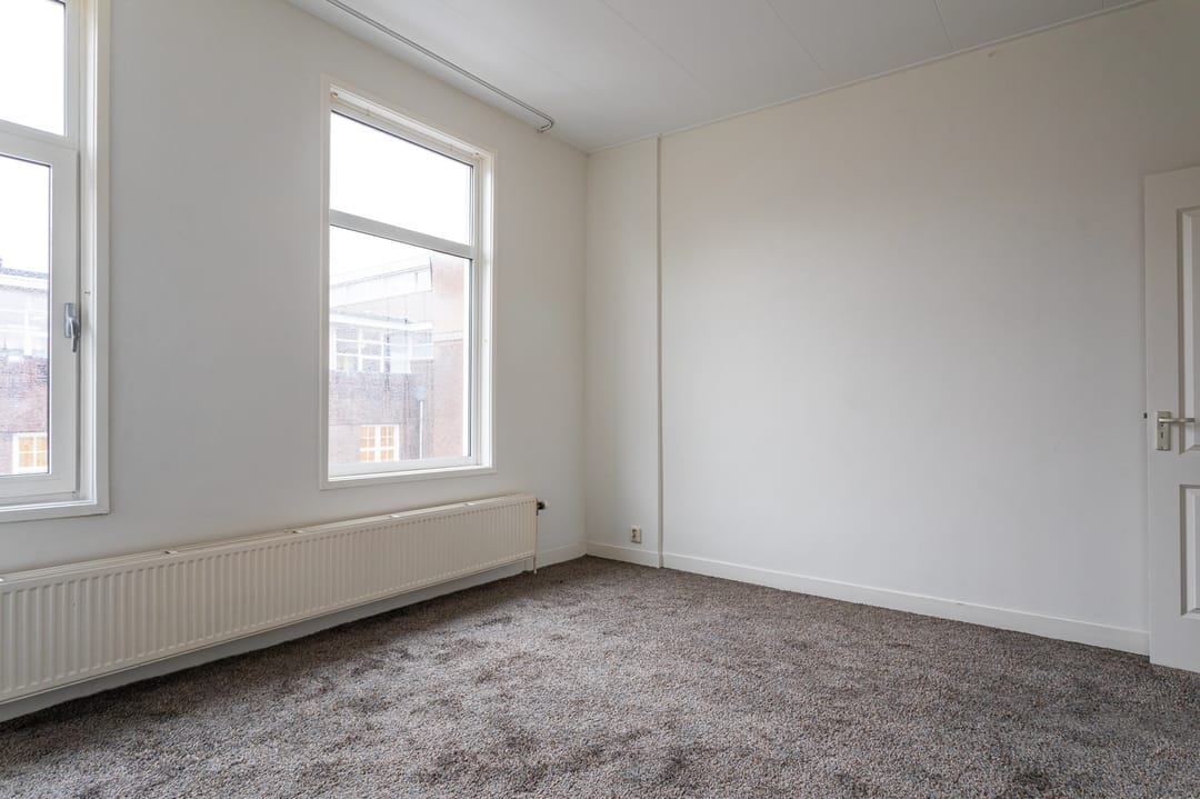 Foto 16 van Pijnboomstraat 115