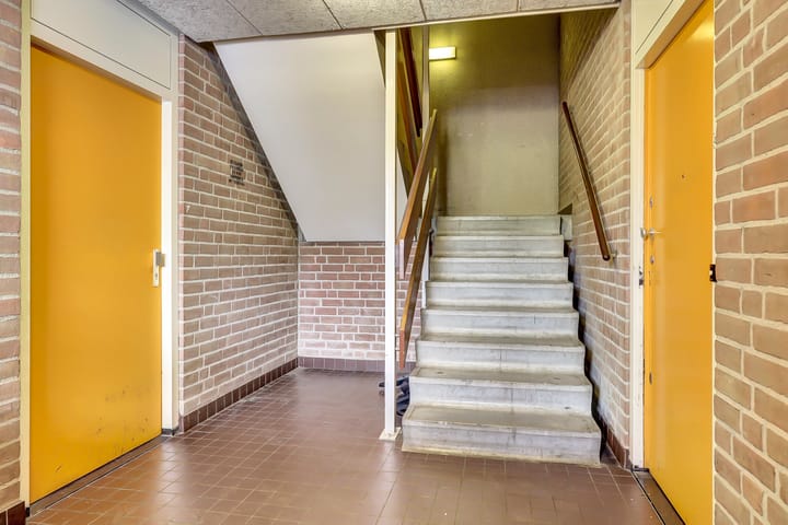 Foto 35 van Bernard Shawsingel 260