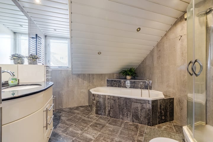 Foto 24 van Metserwei 10