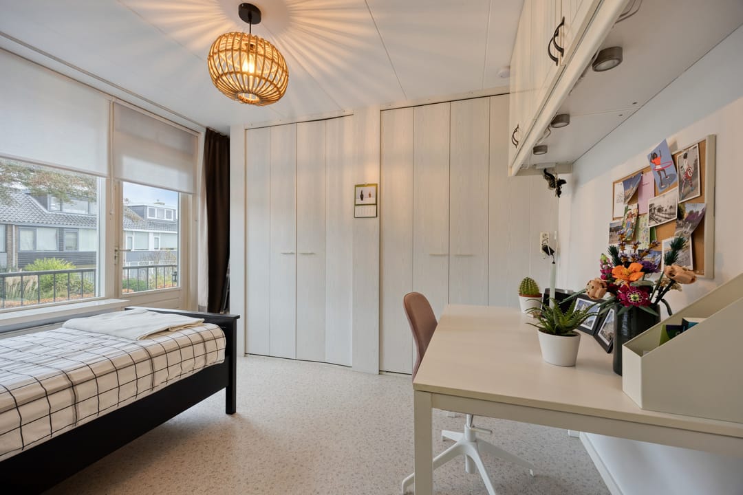 Photo 22 of Wilhelminastraat 112