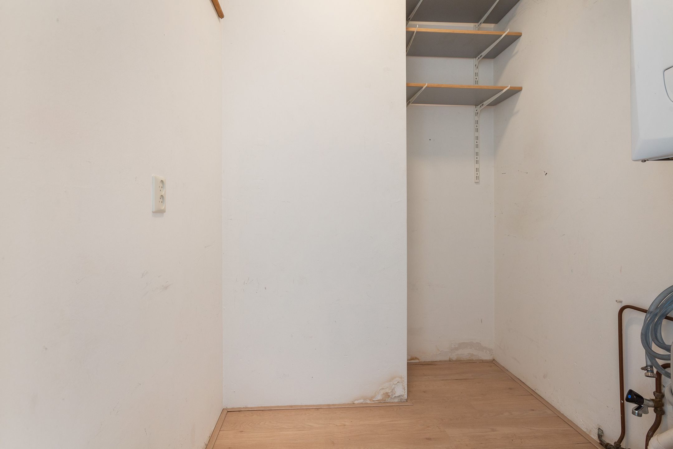 Photo 12 of Stoomwezenstraat 8