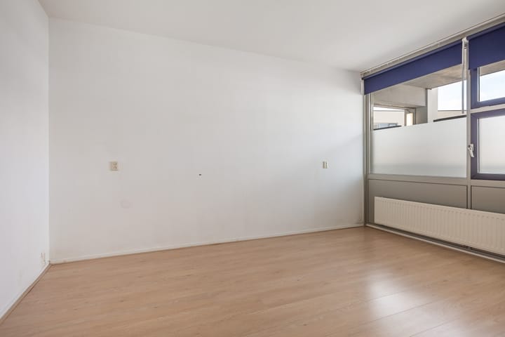 Photo 15 of Stoomwezenstraat 8