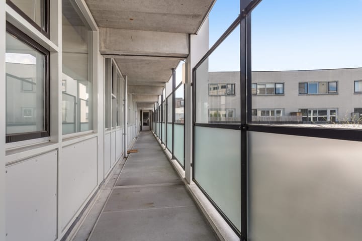 Photo 22 of Stoomwezenstraat 8