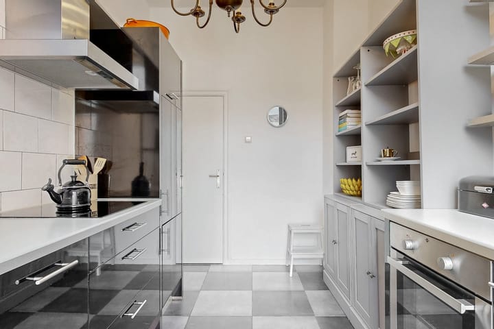 Foto 14 van Minderbroederssingel 25