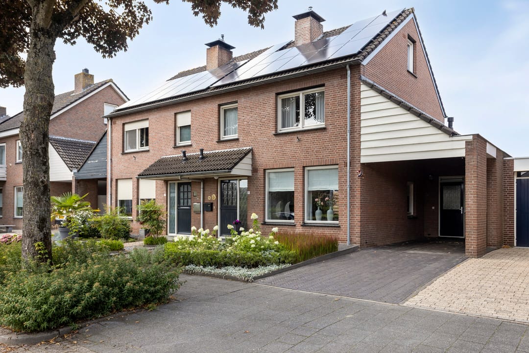 Foto 1 van Bredeweg 9