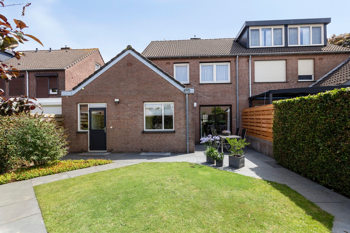 Foto 5 van Bredeweg 9