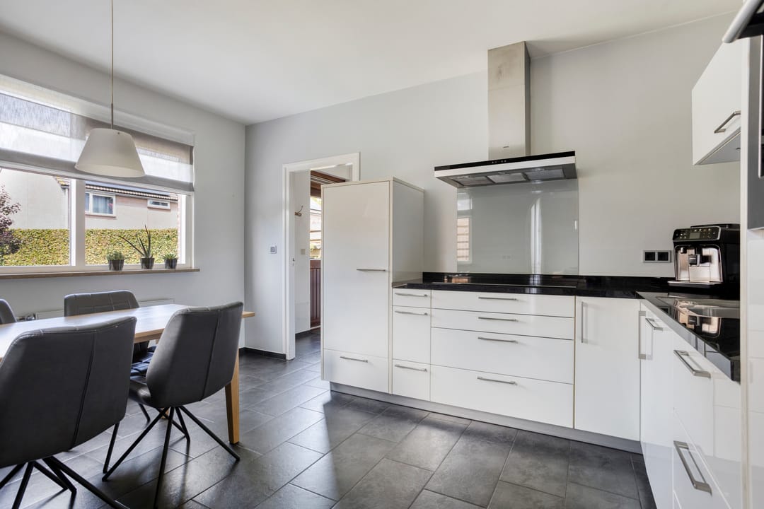 Foto 16 van Bredeweg 9