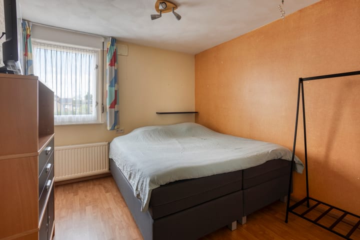 Photo 21 of Bredeweg 9