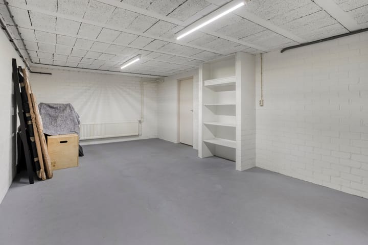 Photo 29 of Bredeweg 9