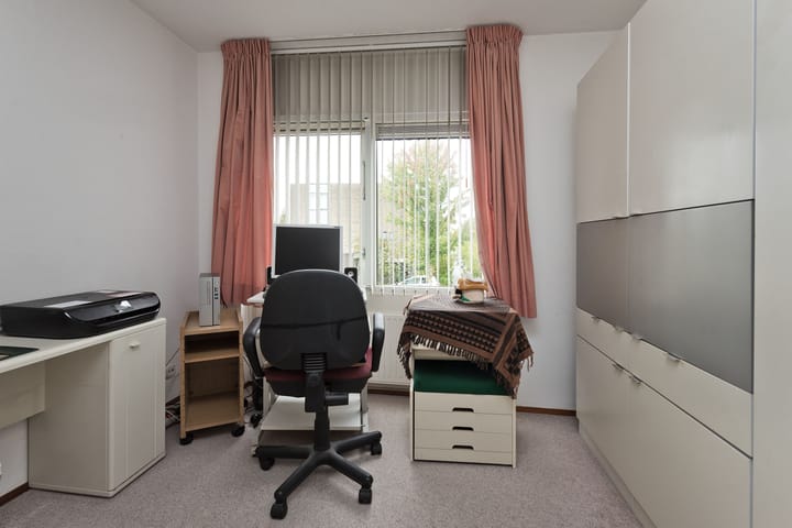 Photo 17 of Josephine van Gasterenlaan 48