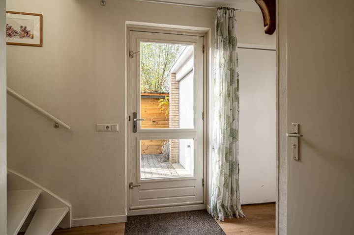 Photo 7 of Schoolstraat 12