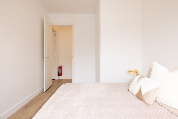 Photo 20 of Mathenesserweg 112-B