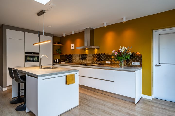 Photo 18 of Schoolstraat 12