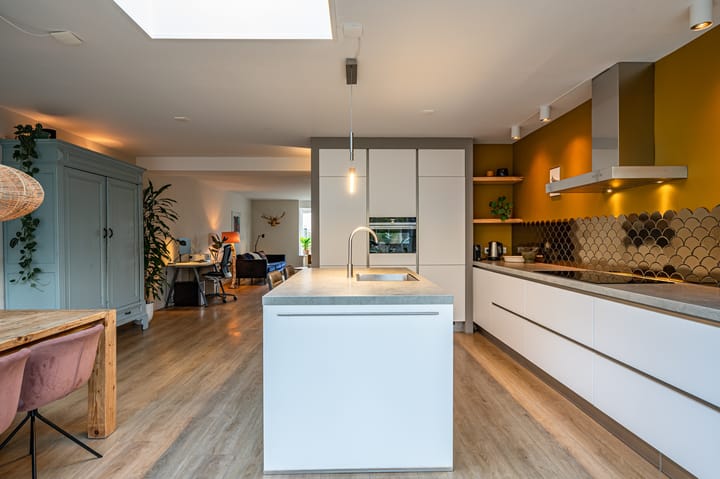 Photo 19 of Schoolstraat 12