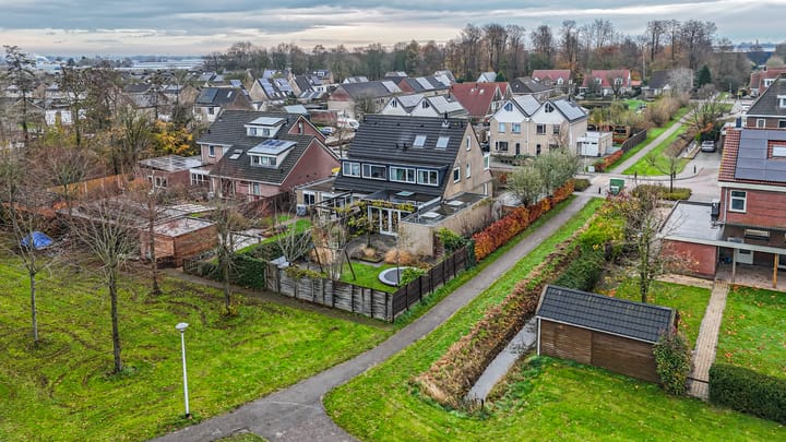 Photo 51 of Schoolstraat 12