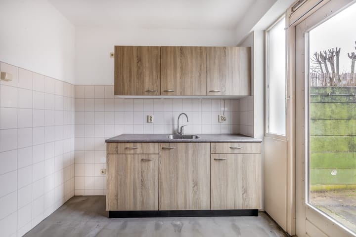 Foto 12 van van der Duyn van Maasdamstraat 62