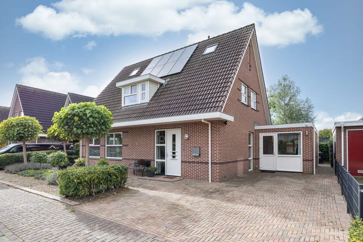 Photo 41 of Parkleane 9