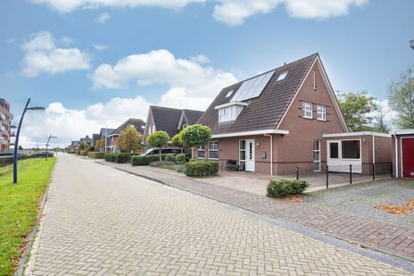 Parkleane 9 tertiary image