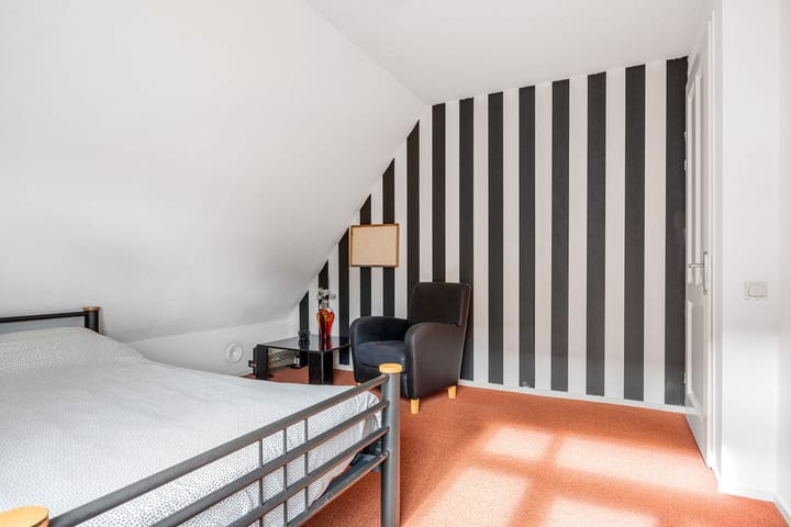 Photo 21 of Parkleane 9