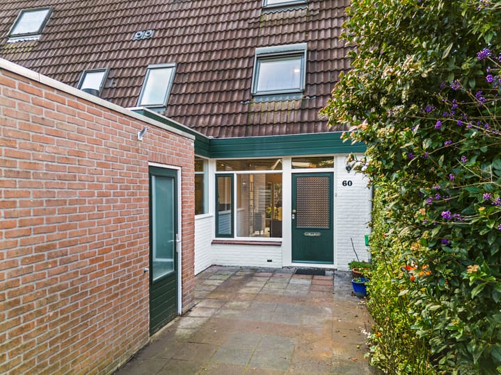 Photo 8 of Karveel 60