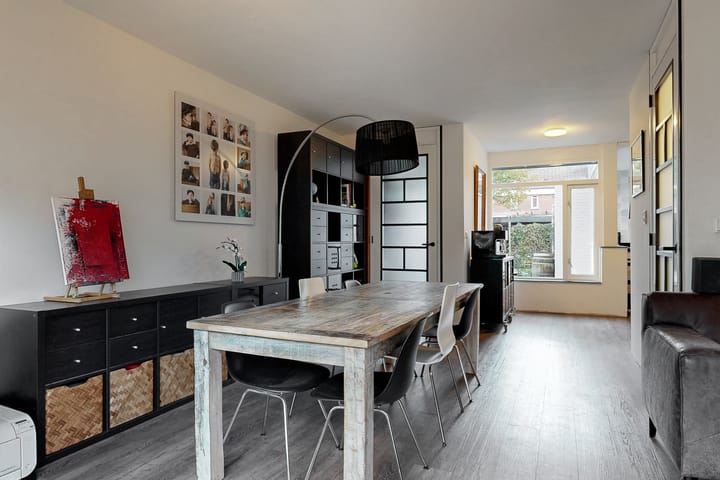 Photo 11 of Karveel 60