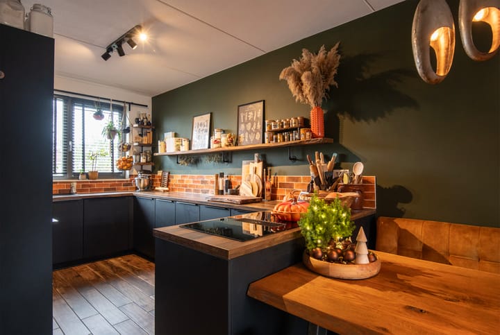 Photo 8 of Mennestraat 57