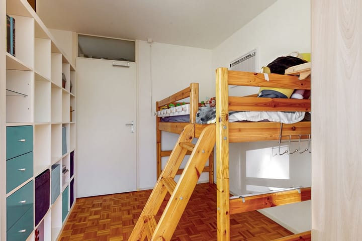 Photo 22 of Karveel 60