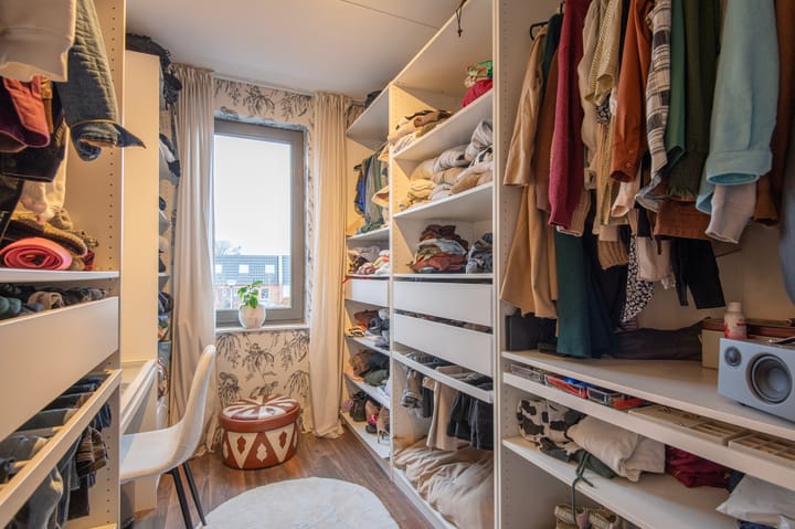 Photo 13 of Mennestraat 57