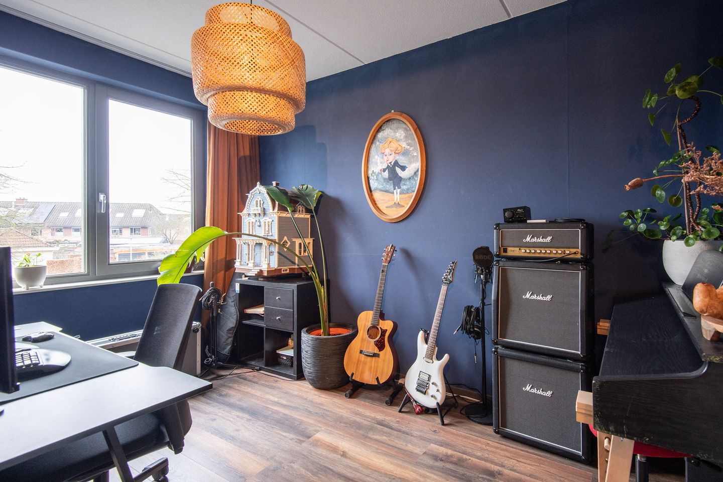 Photo 14 of Mennestraat 57