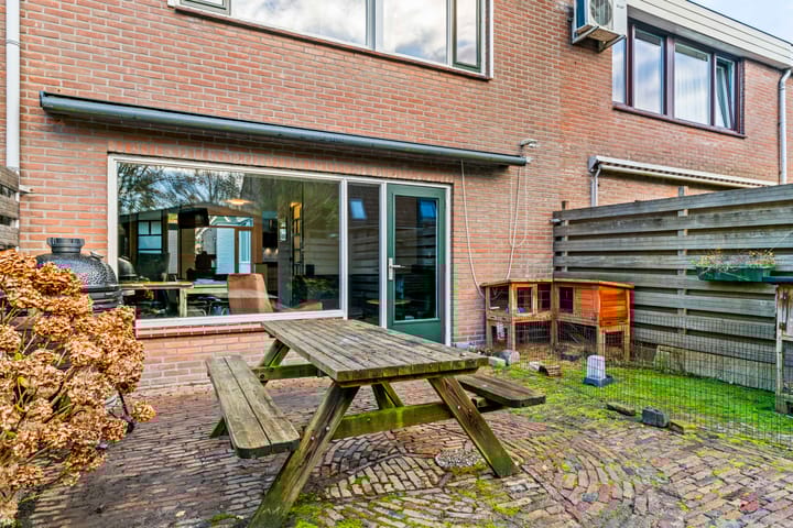 Photo 34 of Karveel 60