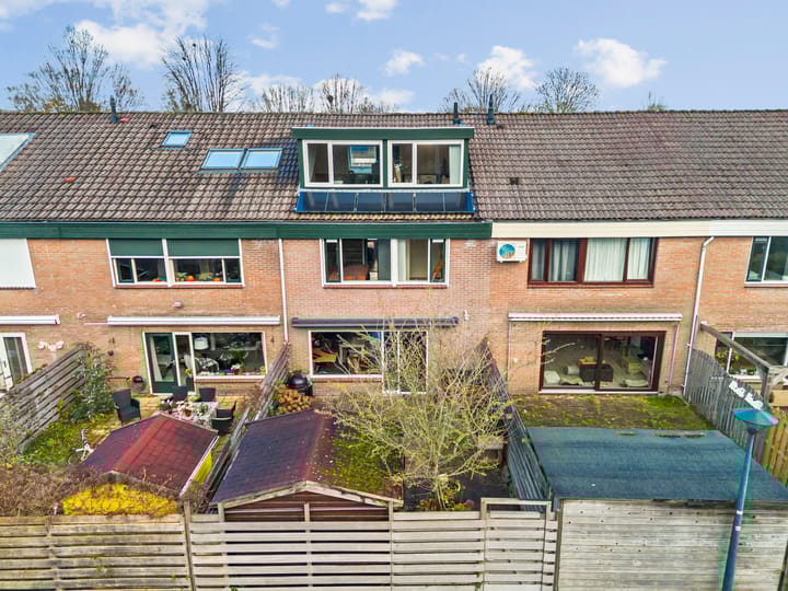 Photo 36 of Karveel 60