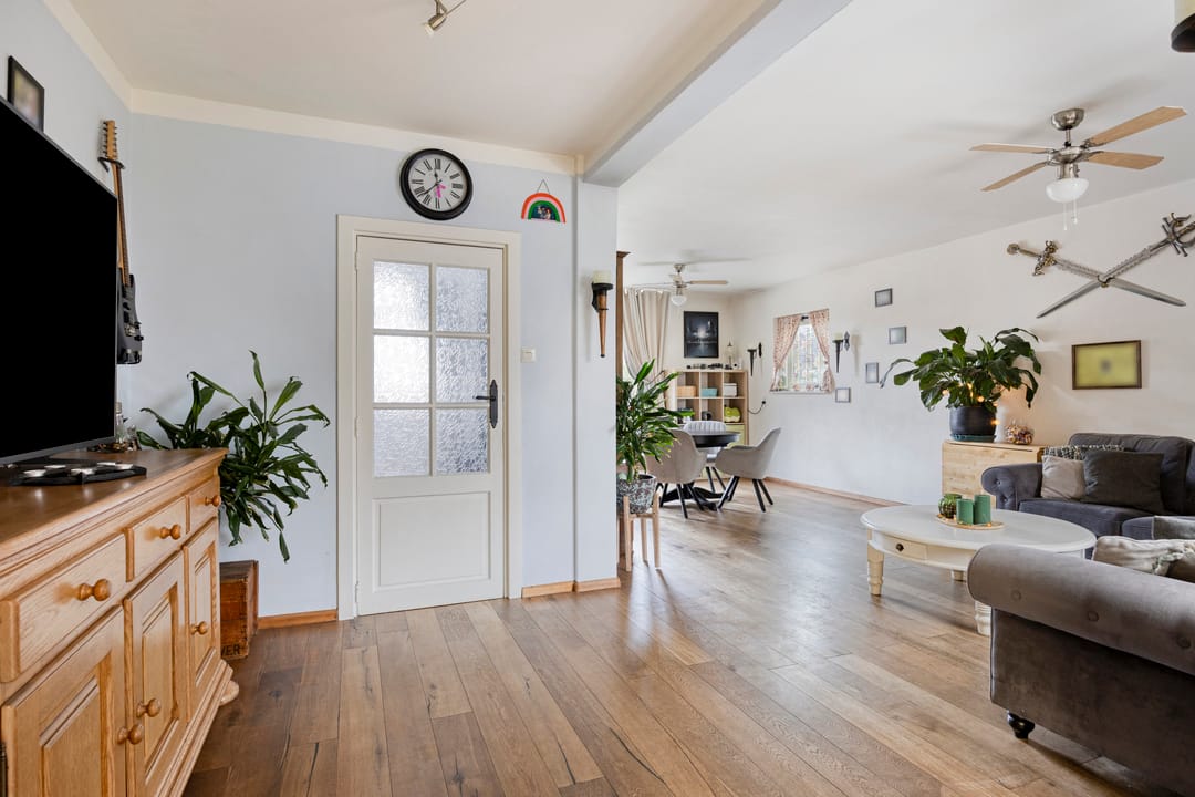 Foto 11 van Anna van Burenweg 8