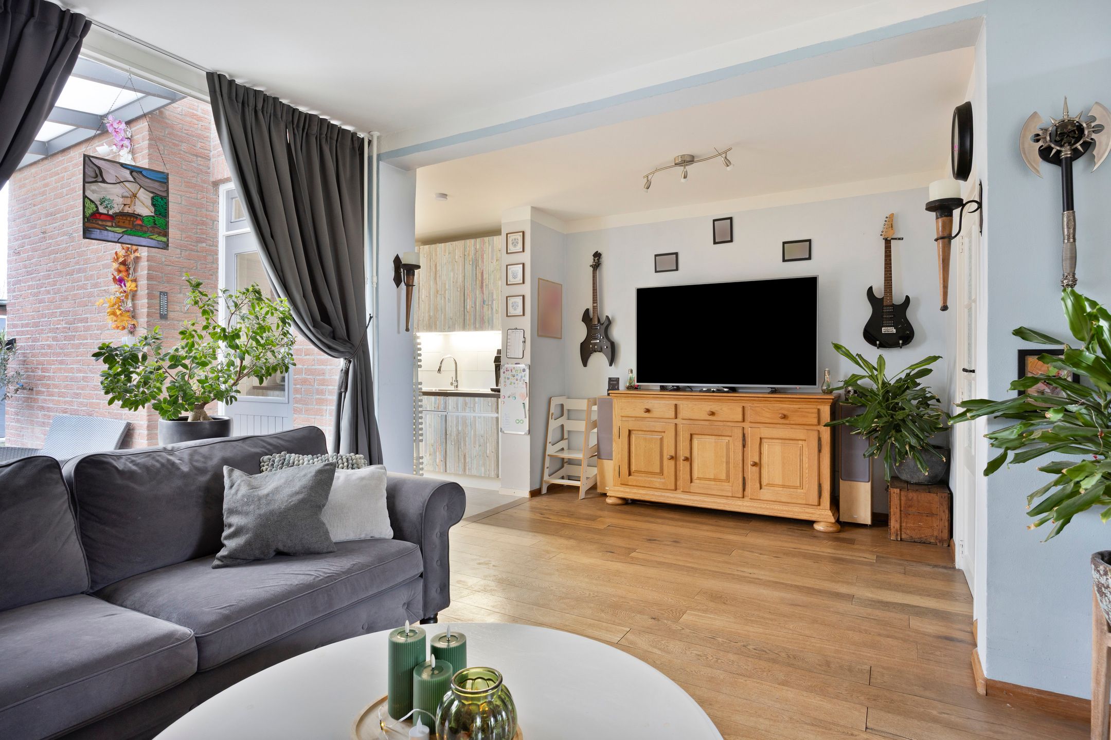 Foto 18 van Anna van Burenweg 8