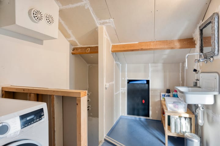 Foto 35 van Anna van Burenweg 8