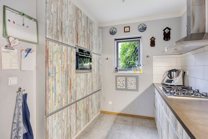 Foto 22 van Anna van Burenweg 8